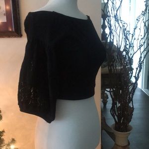 Mustard Seed Lacy Puff-Sleeve Top